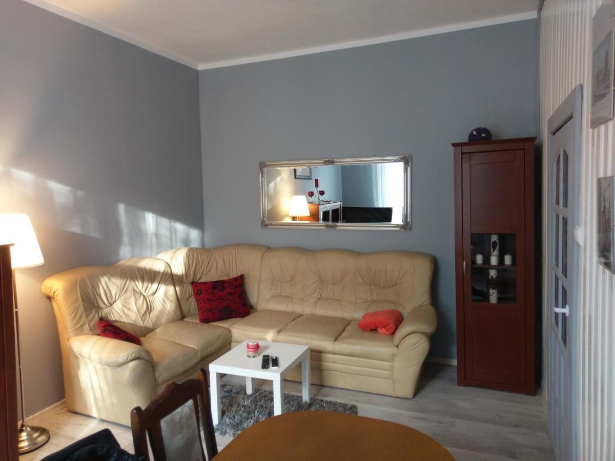 Apartament U Doris Apartment Slupsk Bagian luar foto